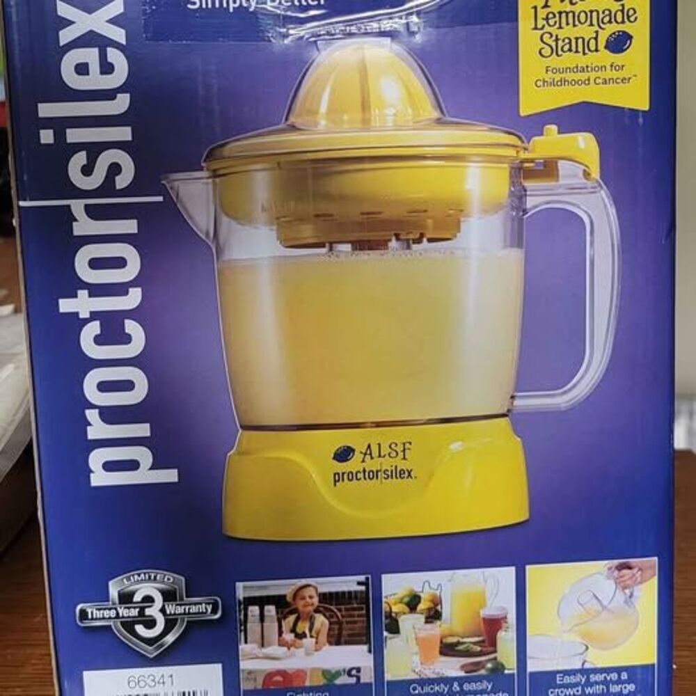 Proctor Silex Electric Citrus Juicer used once. Pick up Near Republic Road and F